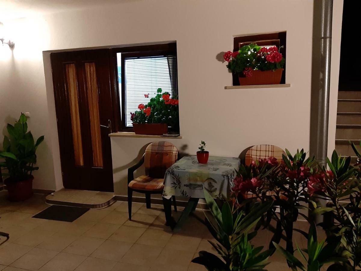 House Osana Hotel Grabovac  Bagian luar foto