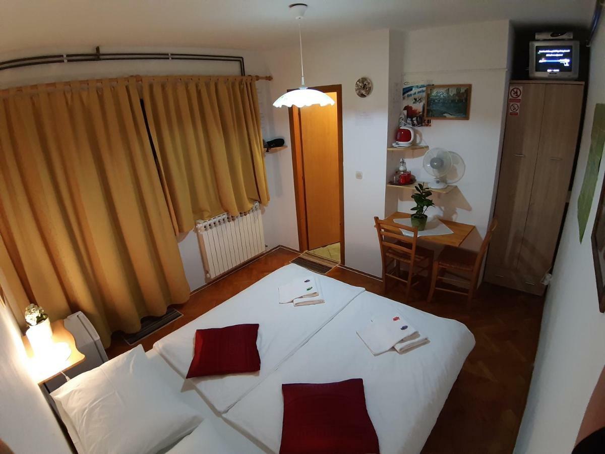 House Osana Hotel Grabovac  Bagian luar foto